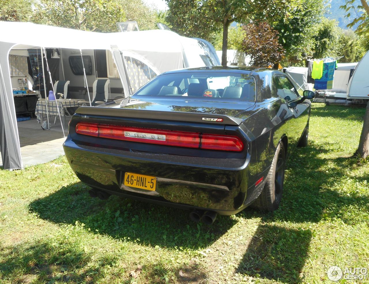 Dodge Challenger SRT-8 Mopar Tuning