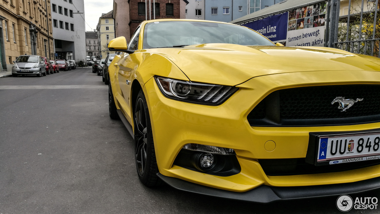 Ford Mustang GT 2015