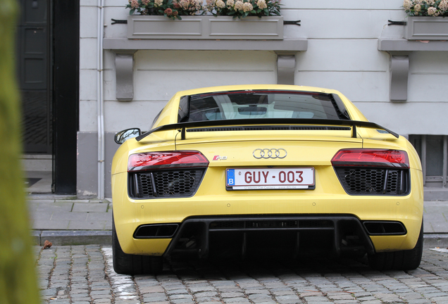 Audi R8 V10 Plus 2015