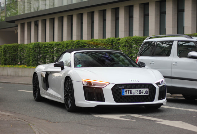 Audi R8 V10 Spyder 2016