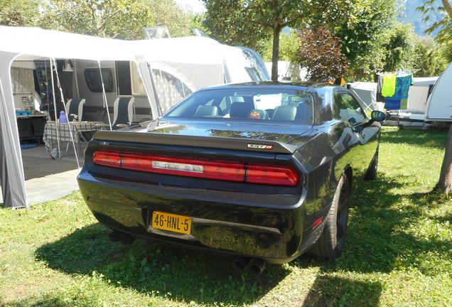 Dodge Challenger SRT-8 Mopar Tuning