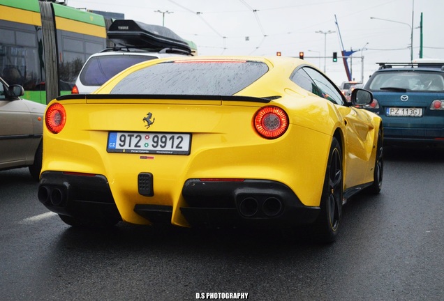 Ferrari F12berlinetta Novitec Rosso