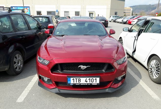 Ford Mustang GT 2015