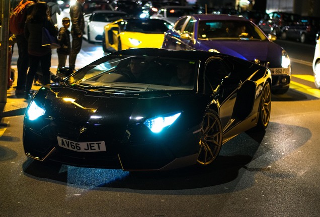 Lamborghini Aventador LP700-4 Miura Edition