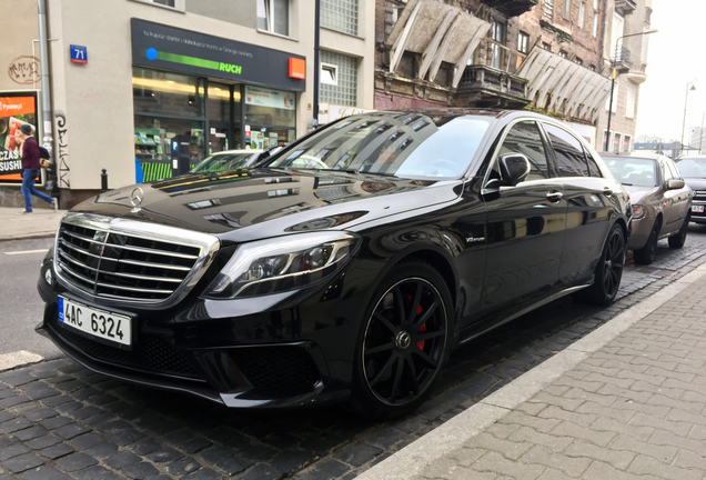 Mercedes-Benz S 63 AMG V222