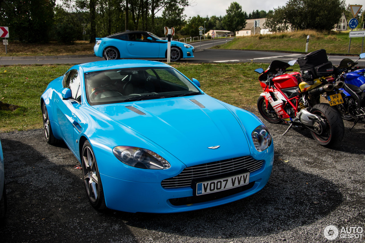 Aston Martin V8 Vantage