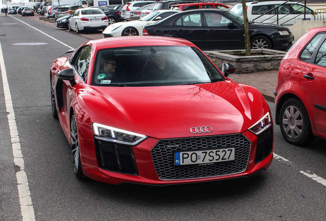 Audi R8 V10 Plus 2015