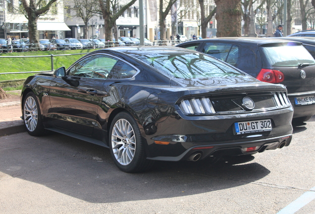 Ford Mustang GT 2015