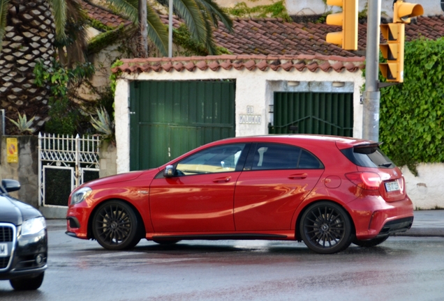 Mercedes-Benz A 45 AMG