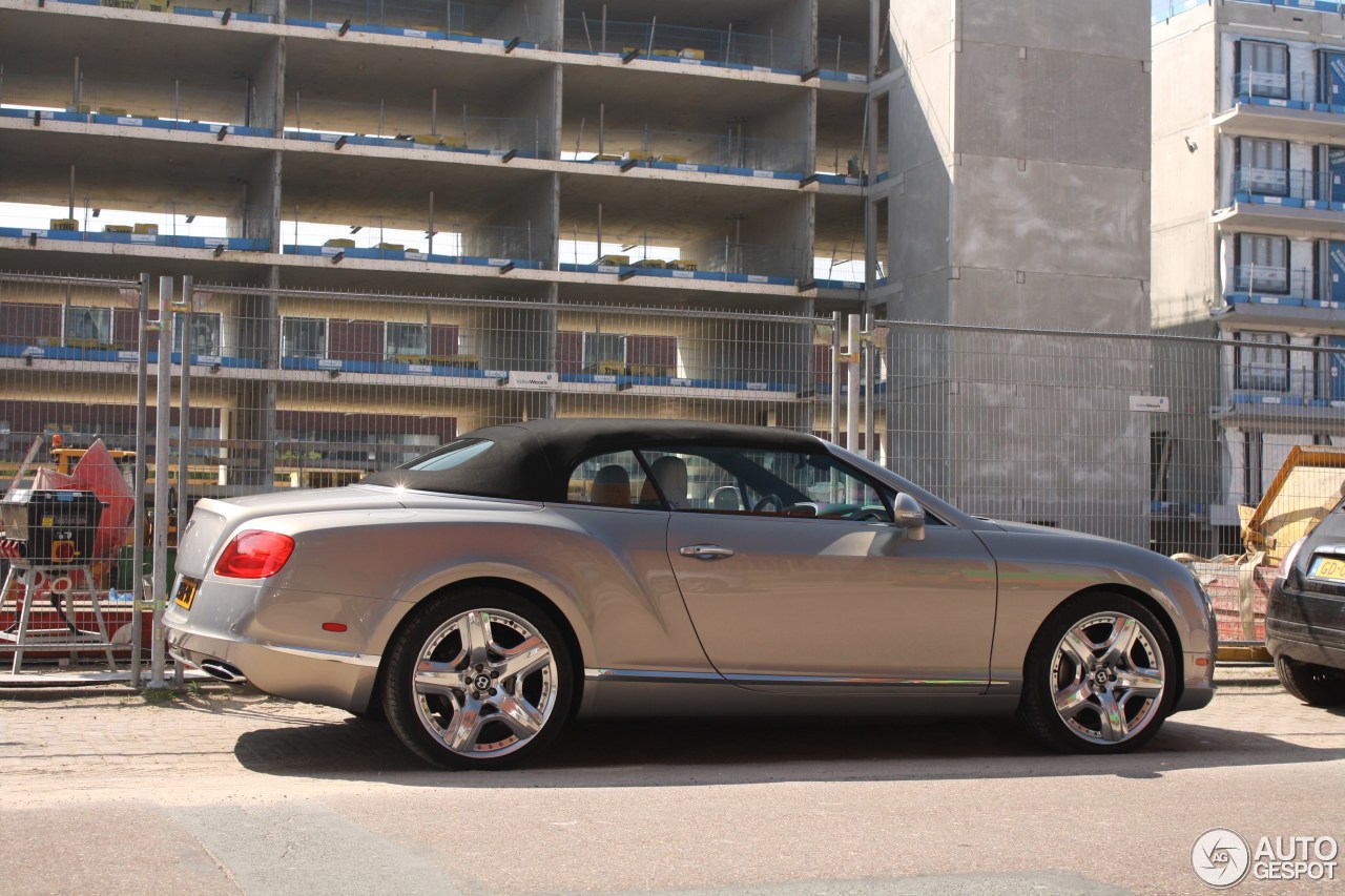 Bentley Continental GTC 2012