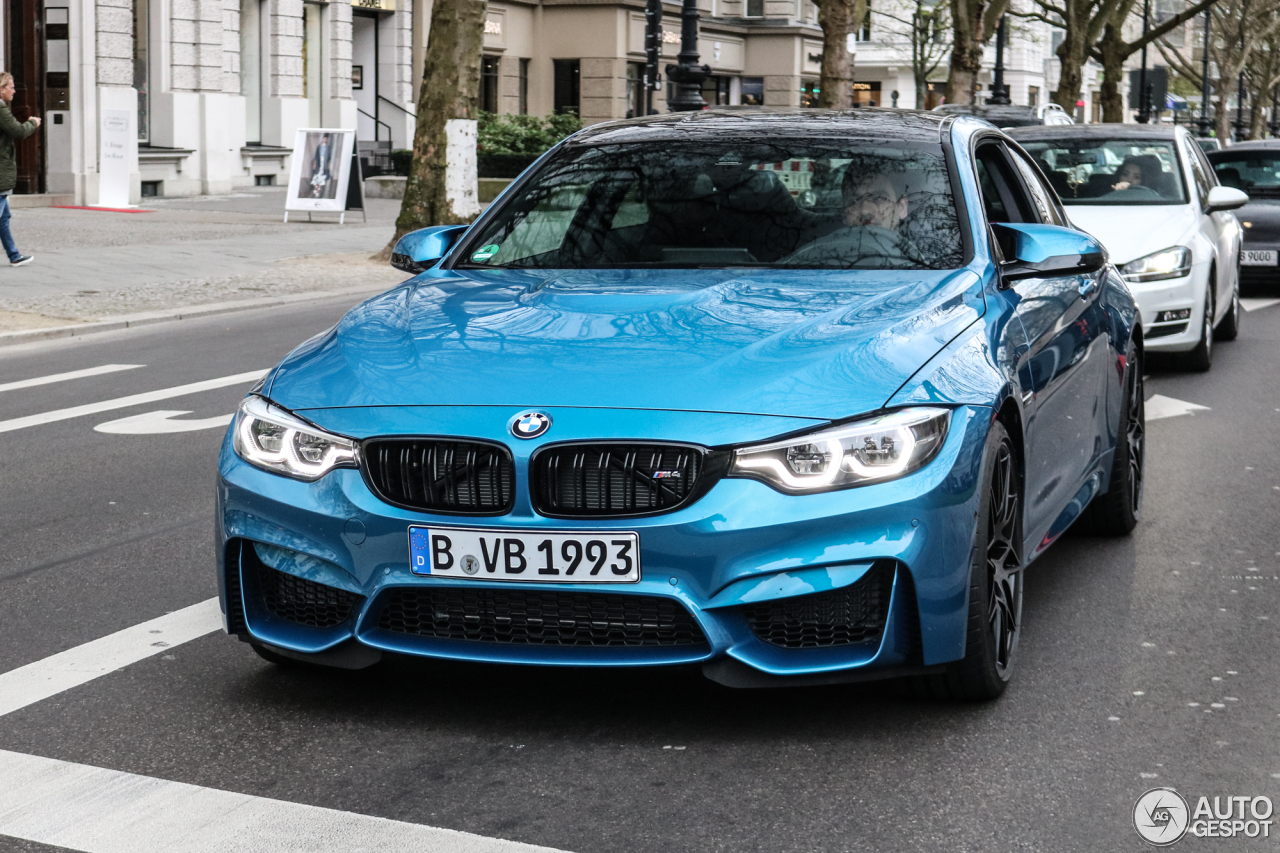 Bache pour BMW M4 Coupe F82 2014-2020, Ciel Bleu et Nuages
