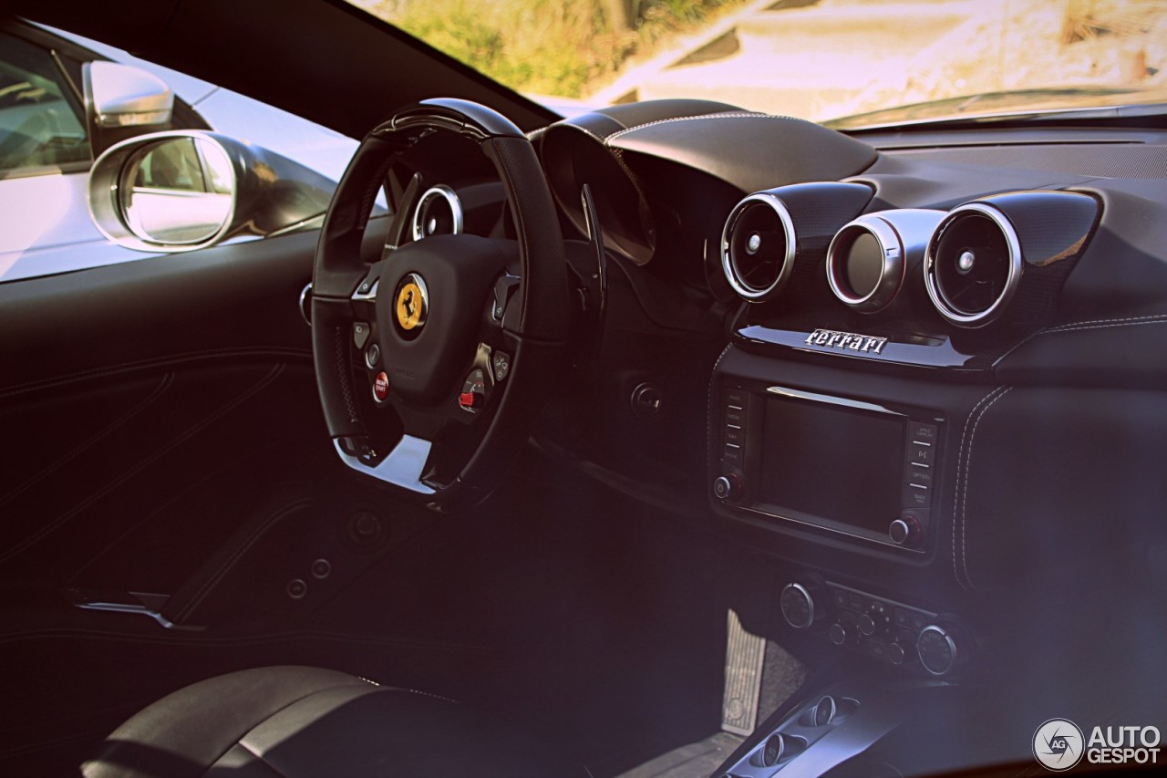 Ferrari California T