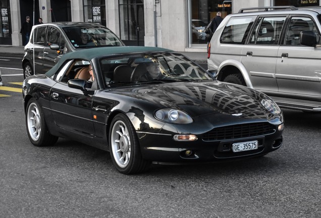 Aston Martin DB7 Volante