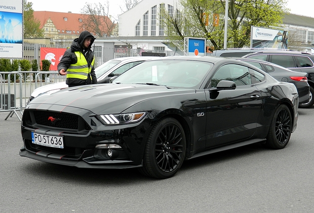 Ford Mustang GT 2015