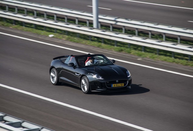 Jaguar F-TYPE S Convertible