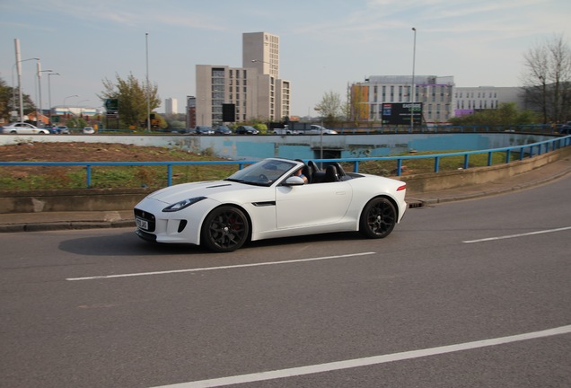 Jaguar F-TYPE S Convertible