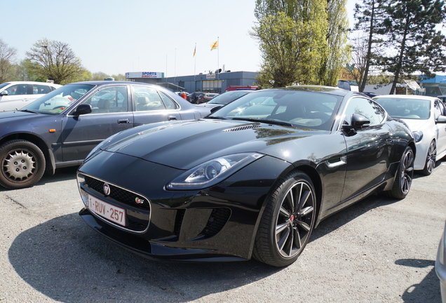 Jaguar F-TYPE S Coupé