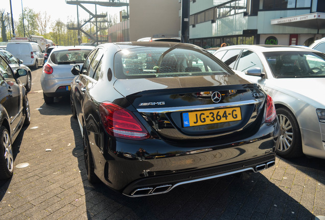 Mercedes-AMG C 63 S W205