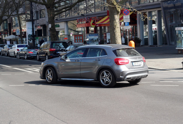 Mercedes-AMG GLA 45 X156