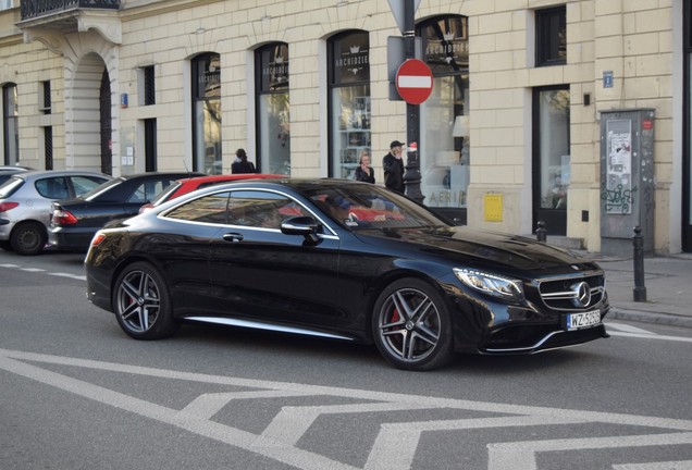 Mercedes-AMG S 63 Coupé C217