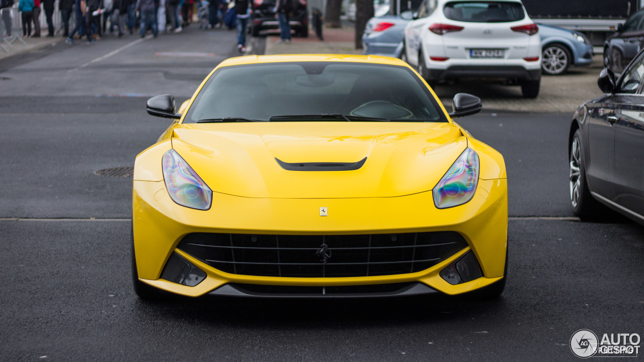 Ferrari F12berlinetta Novitec Rosso