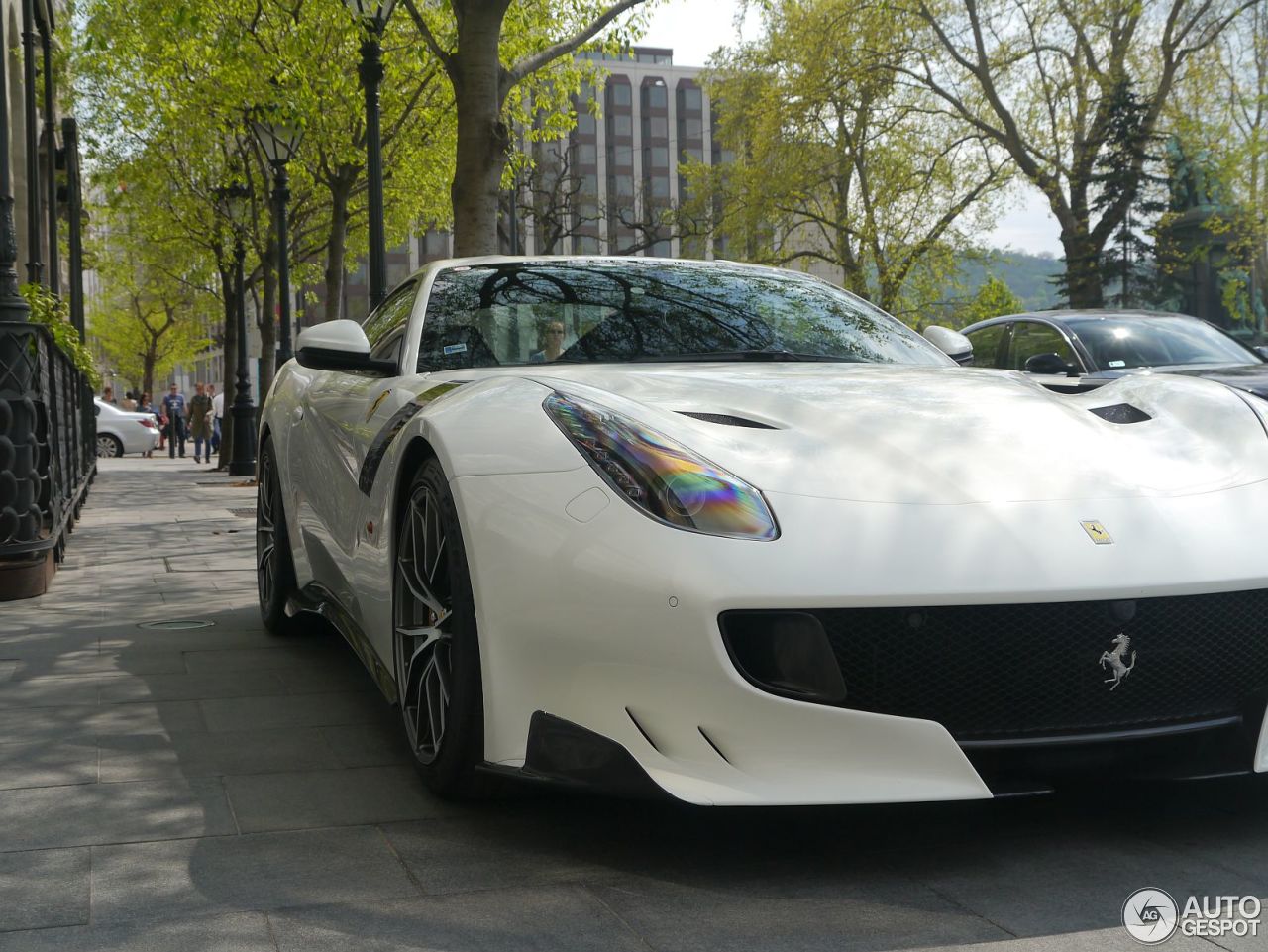 Ferrari F12tdf