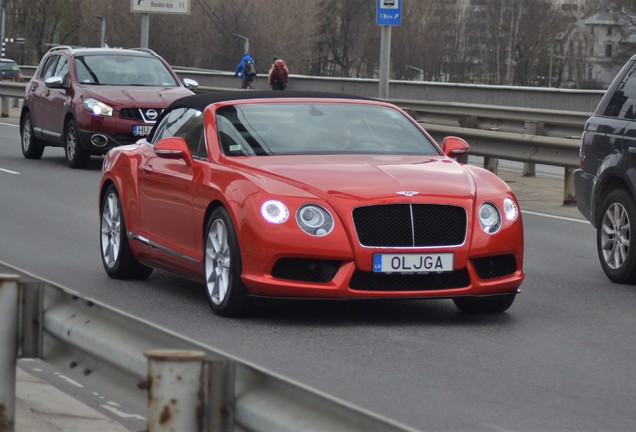 Bentley Continental GTC V8