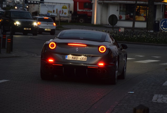 Ferrari California T