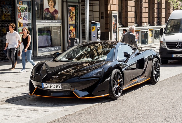 McLaren 570S