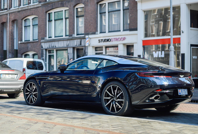 Aston Martin DB11