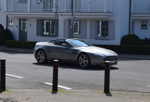 Aston Martin V8 Vantage Roadster