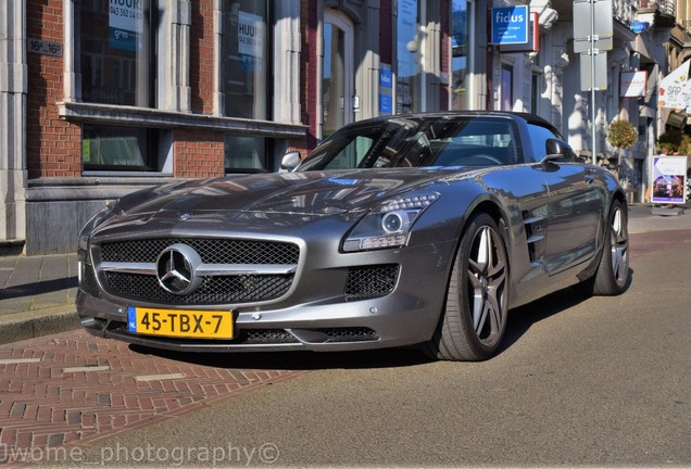 Mercedes-Benz SLS AMG Roadster