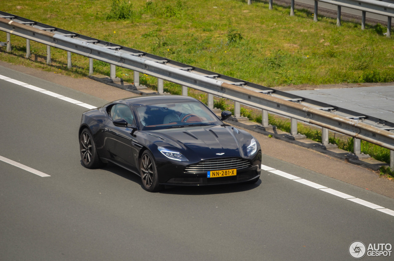 Aston Martin DB11