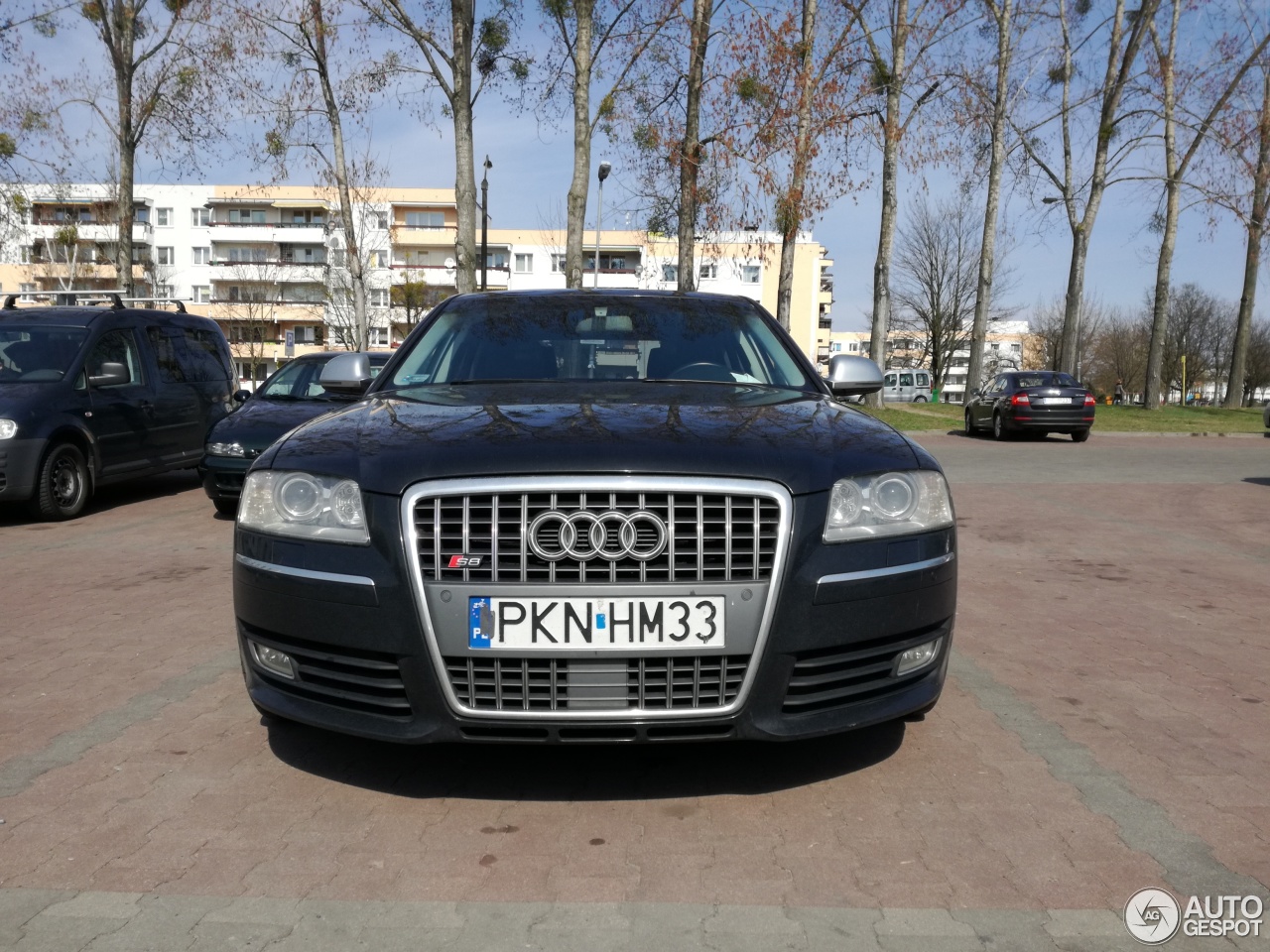 Audi S8 D3