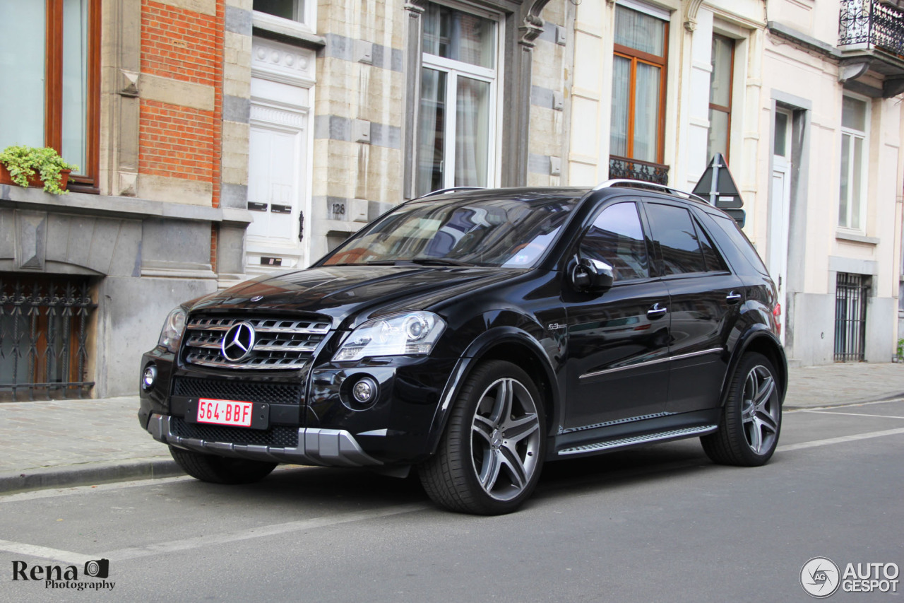 Mercedes-Benz ML 63 AMG 10th Anniversary