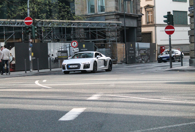 Audi R8 V10 Plus 2015