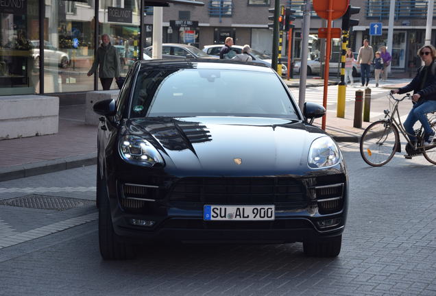 Porsche 95B Macan Turbo