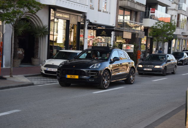 Porsche 95B Macan Turbo