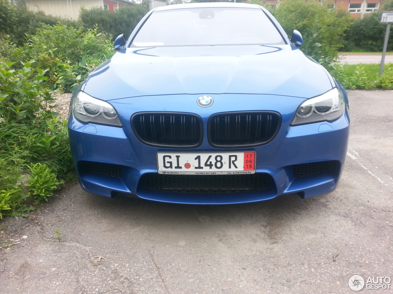 BMW M5 F10 2011