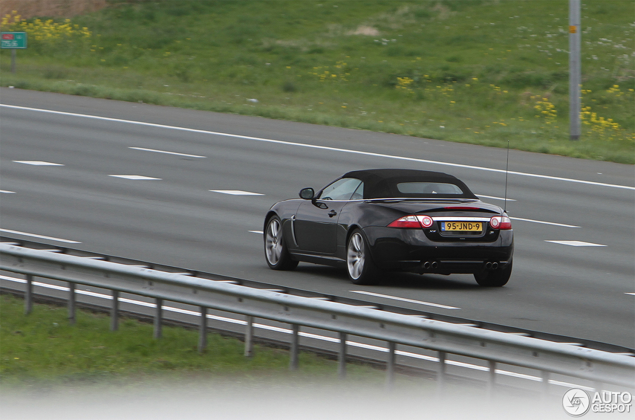 Jaguar XKR Convertible 2006