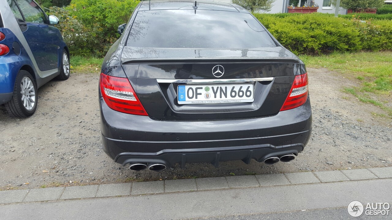 Mercedes-Benz C 63 AMG Coupé