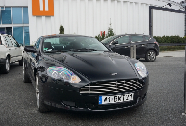 Aston Martin DB9