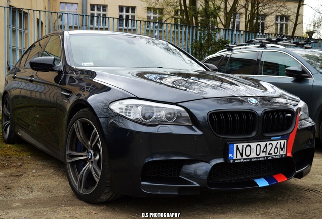 BMW M5 F10 2011