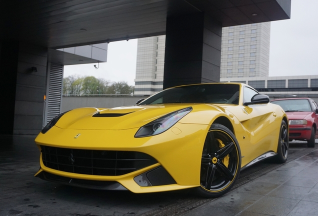 Ferrari F12berlinetta Novitec Rosso