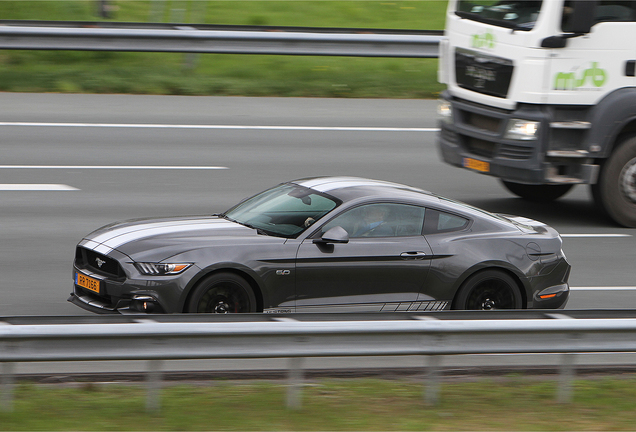 Ford Mustang GT 2015