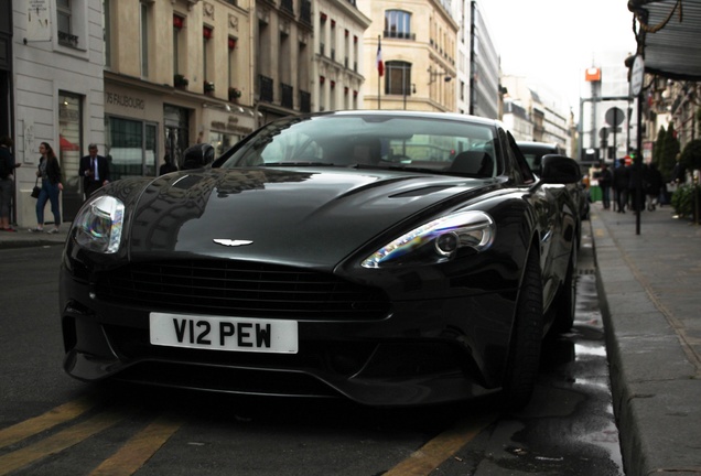 Aston Martin Vanquish 2013