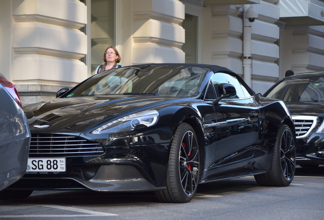 Aston Martin Vanquish Volante