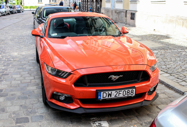 Ford Mustang GT 2015