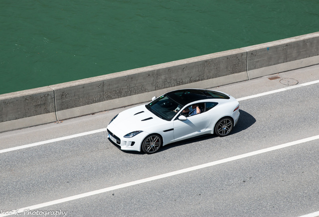 Jaguar F-TYPE R Coupé