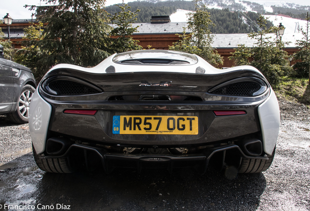 McLaren 570GT